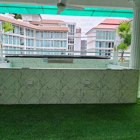 Xcess Residence Pattaya Exterior photo