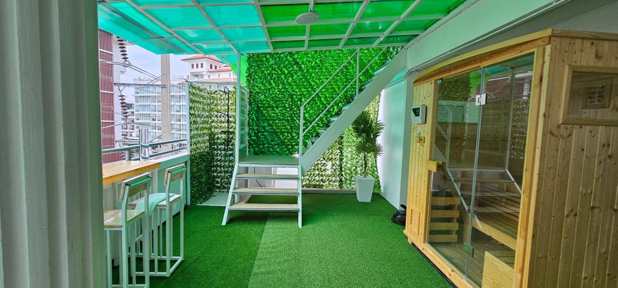 Xcess Residence Pattaya Exterior photo