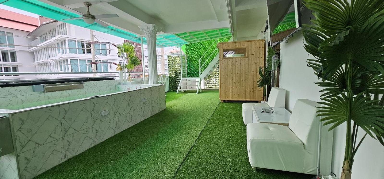 Xcess Residence Pattaya Exterior photo